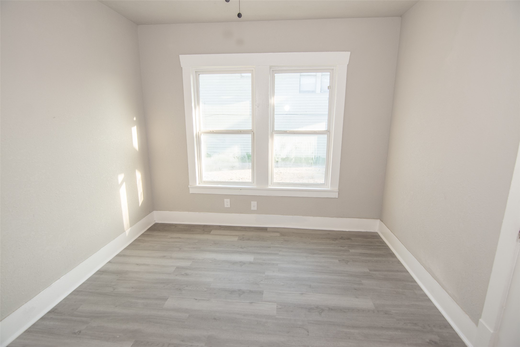3307 Broadway Street, Unit 5 Houston, TX 77017 - Photo 9 of 10 Second Bedroom