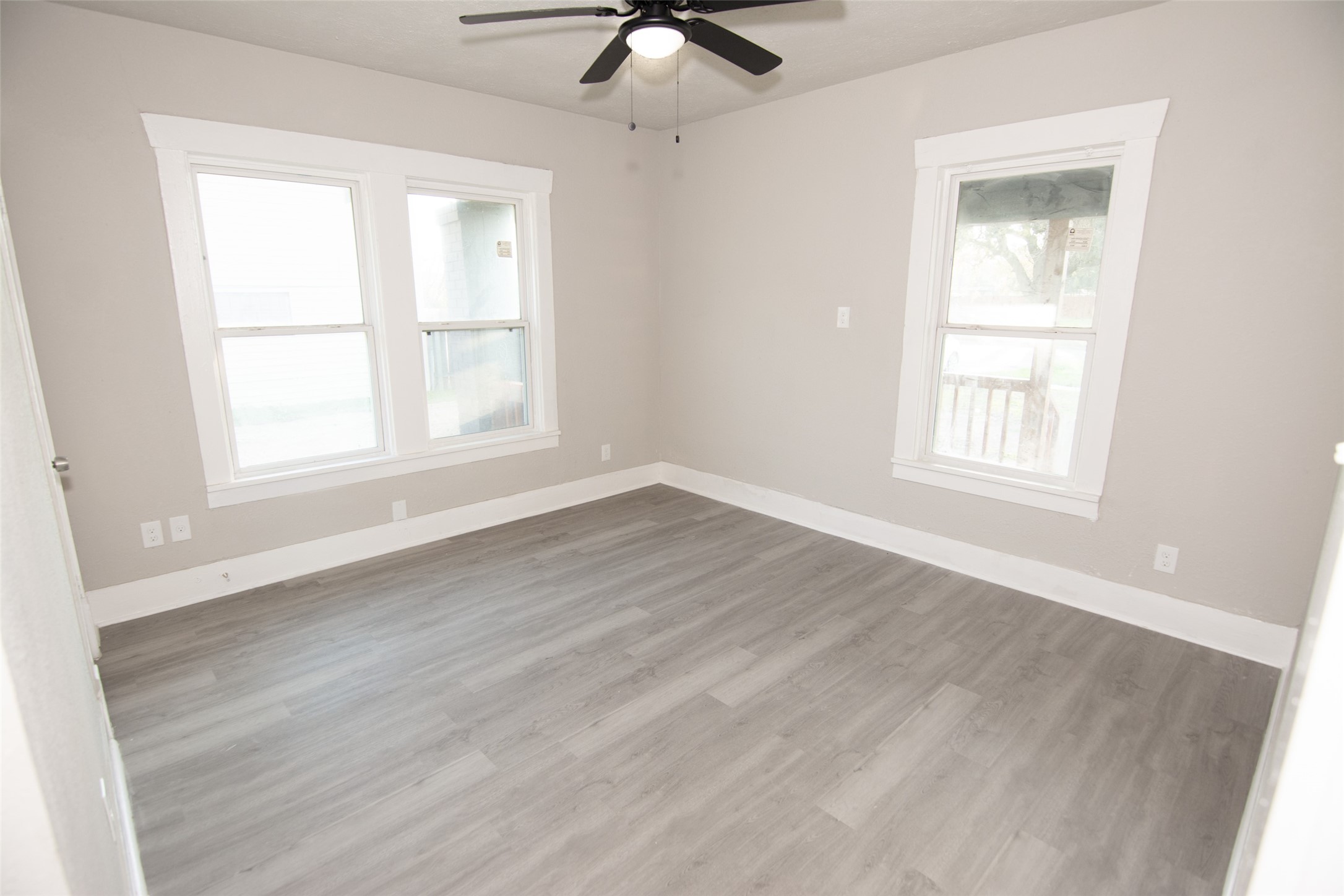 3307 Broadway Street, Unit 5 Houston, TX 77017 - Photo 10 of 10 Primary Bedroom