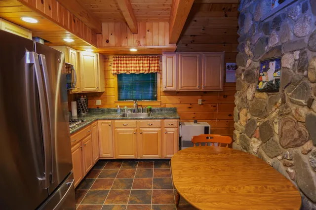 $460,000 | 123 Lovell Road, Abbot, ME 04406