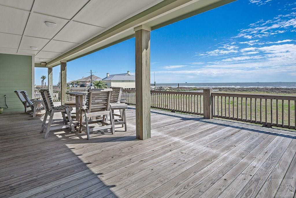 437 Atkinson Street Crystal Beach, TX 77650 - Photo 28 of 40 a view of a roof deck