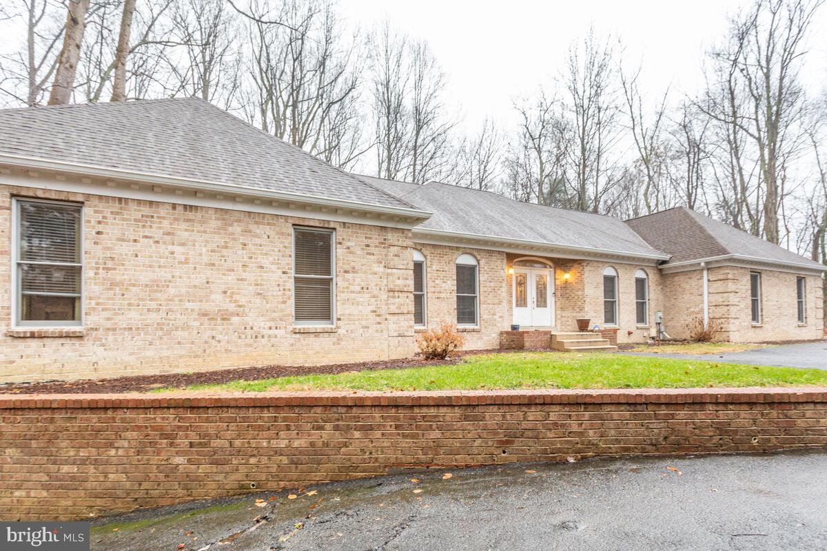 1085 Pemberton Lane Lothian, MD 20711 - Photo 3 of 66