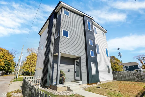 $3,100 | 816 East 21st Street, Indianapolis, IN 46202
