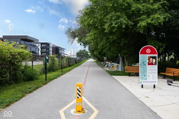 $3,100 | 816 East 21st Street, Indianapolis, IN 46202