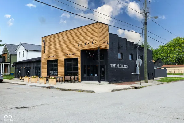 $3,100 | 816 East 21st Street, Indianapolis, IN 46202