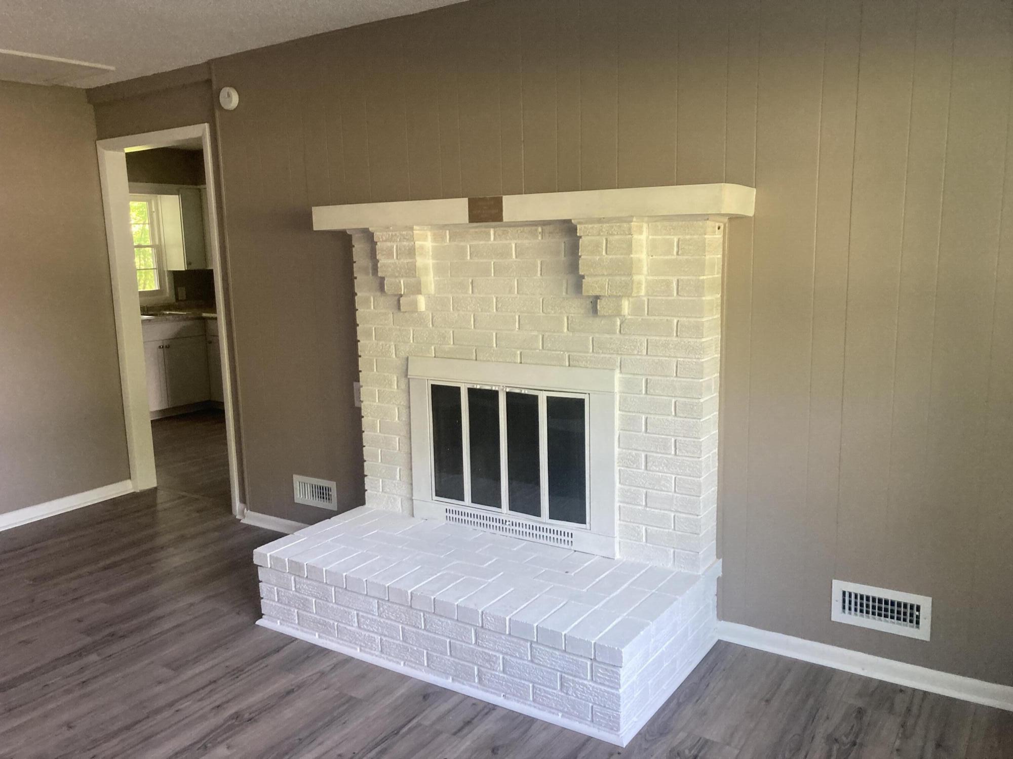 501 Golf Course Drive Elizabethton, TN 37643 - Photo 12 of 29 IMG-1671