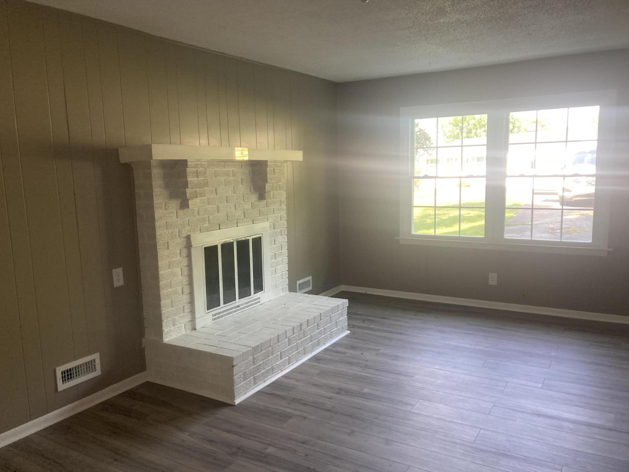 501 Golf Course Drive Elizabethton, TN 37643 - Photo 13 of 29 IMG-1674