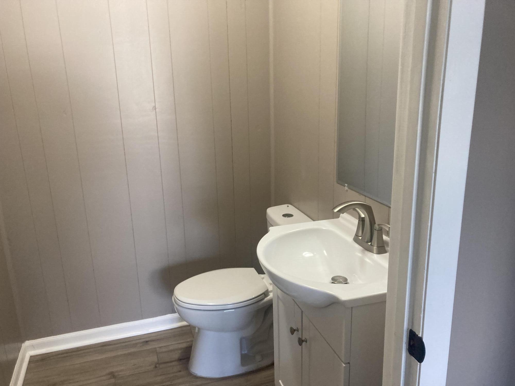 501 Golf Course Drive Elizabethton, TN 37643 - Photo 15 of 29 IMG-1673