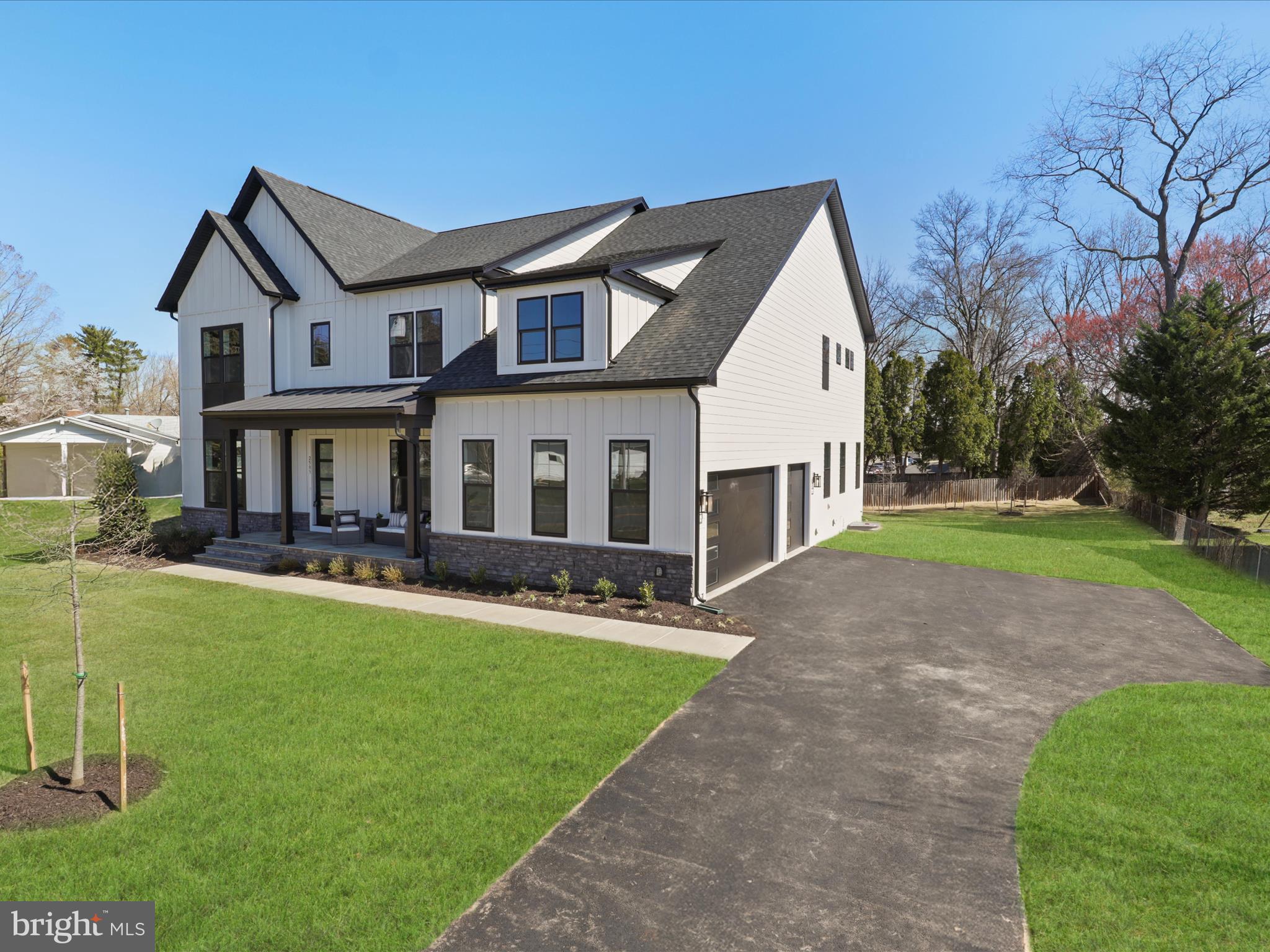 2505 Flint Hill Road Vienna, VA 22181 - Photo 3 of 94 Gallery Image 3