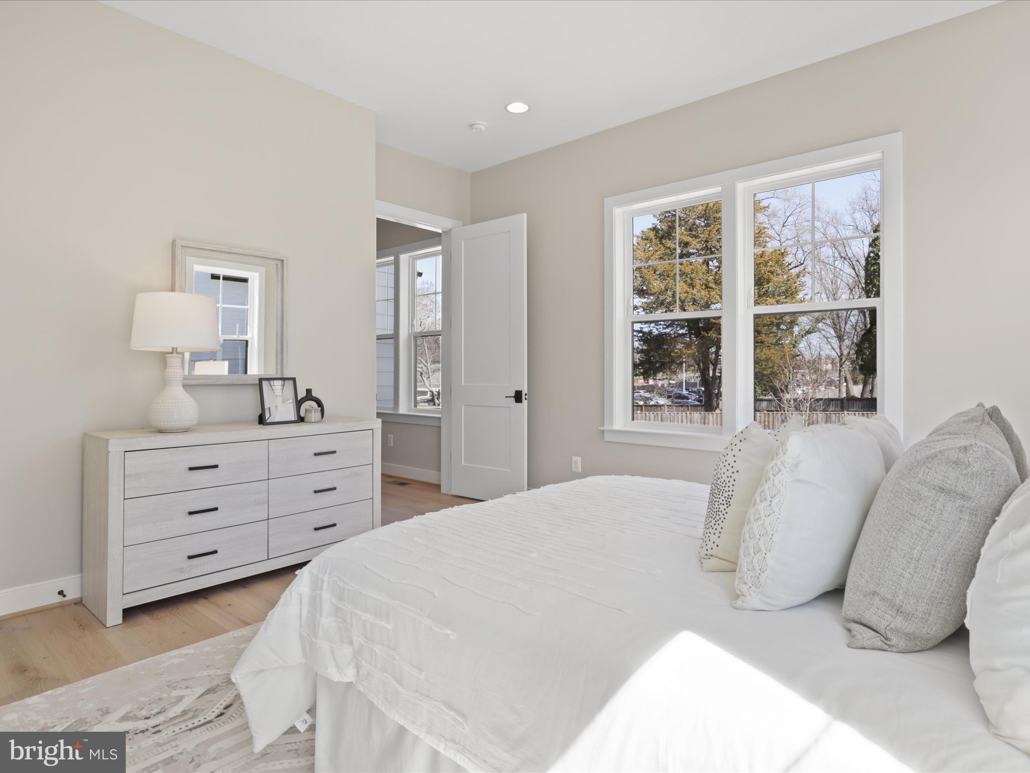 2505 Flint Hill Road Vienna, VA 22181 - Photo 39 of 94 Gallery Image 39