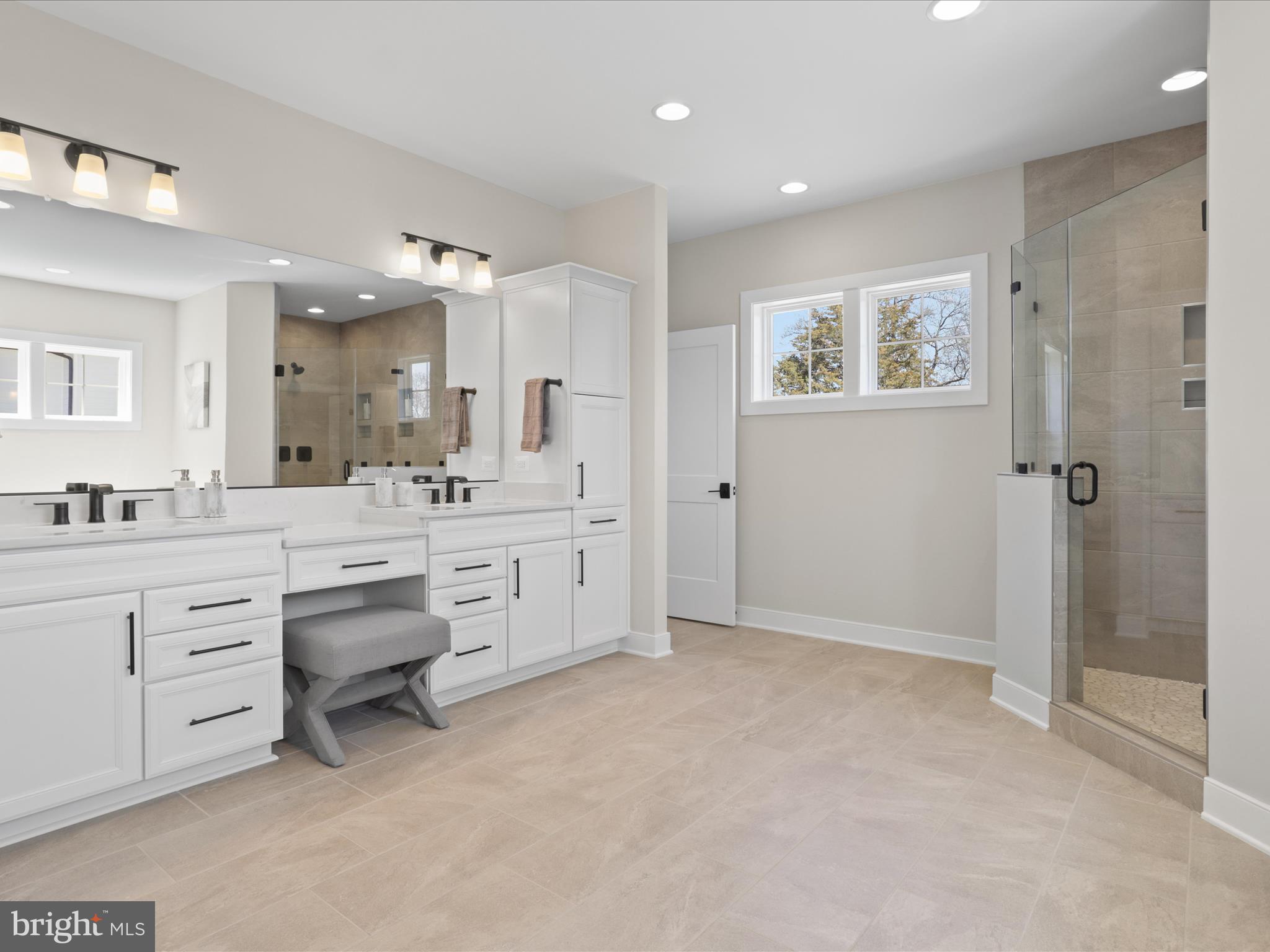 2505 Flint Hill Road Vienna, VA 22181 - Photo 50 of 94 Gallery Image 50