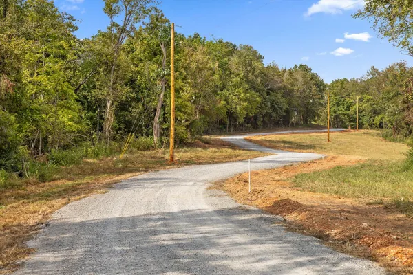 $295,000 | 6 Sturgeon Creek Road, Cedar Hill, TN 37032