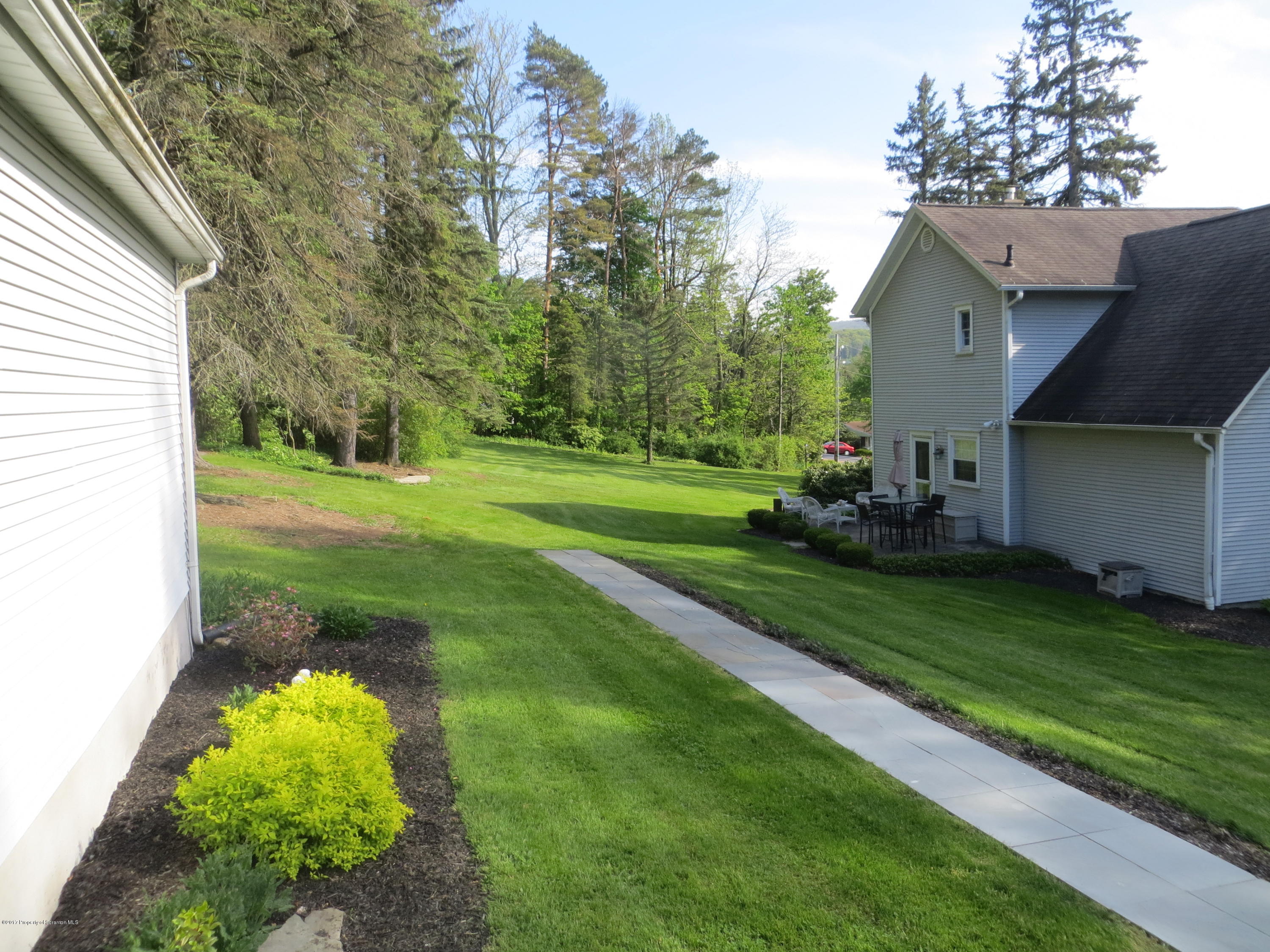 700 South Abington Road Clarks Summit, PA 18411 - Photo 3 of 41 Gallery Image 3