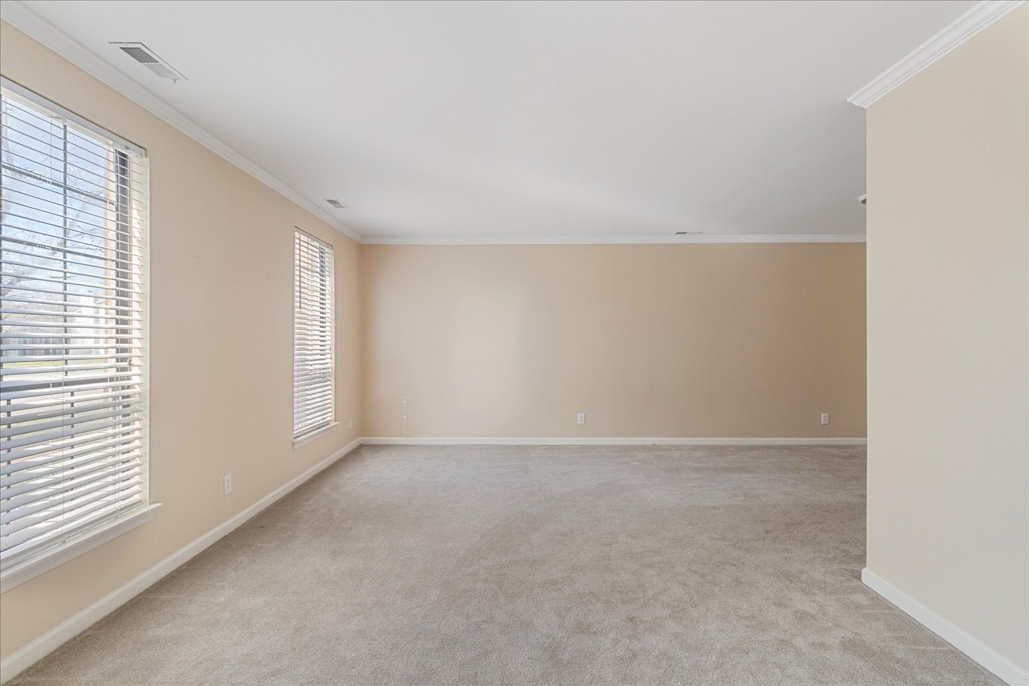 975 General George Patton Road Nashville, TN 37221 - Photo 12 of 32 an empty room with windows