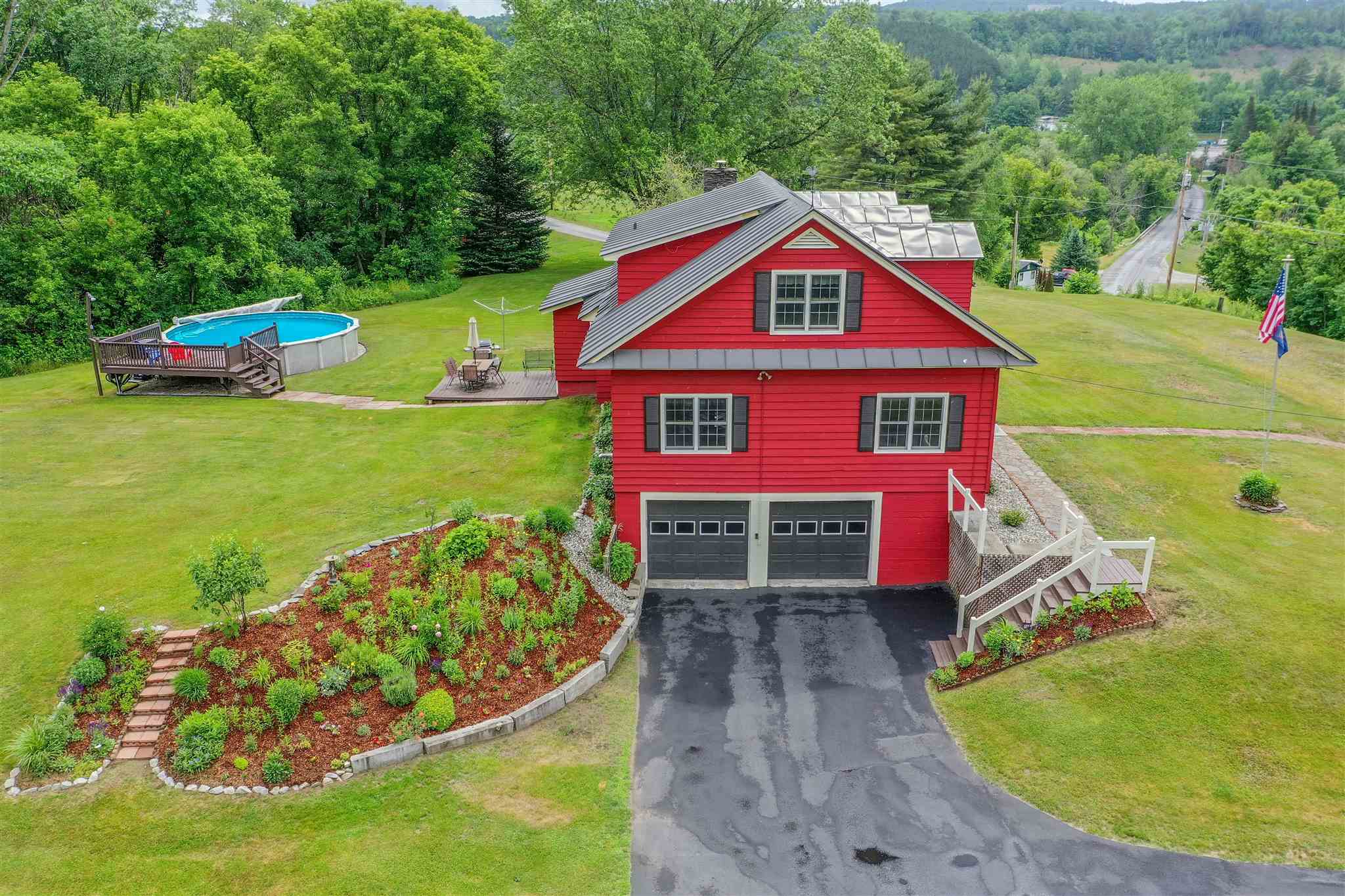 56 Snowbridge Road Barre Town, VT 05641 - Photo 2 of 29