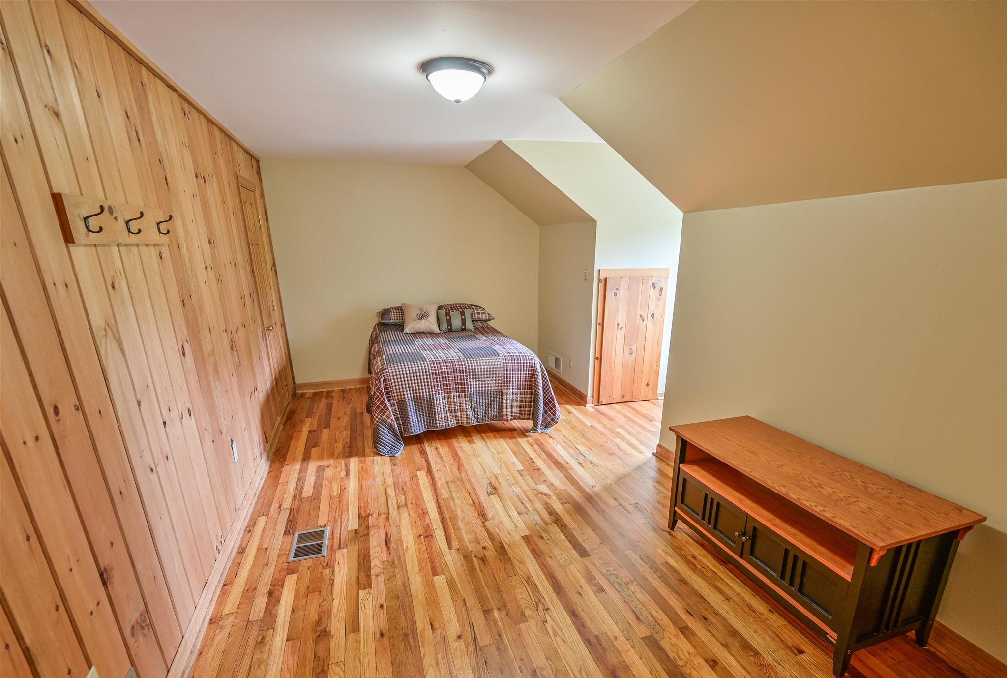 56 Snowbridge Road Barre Town, VT 05641 - Photo 19 of 29