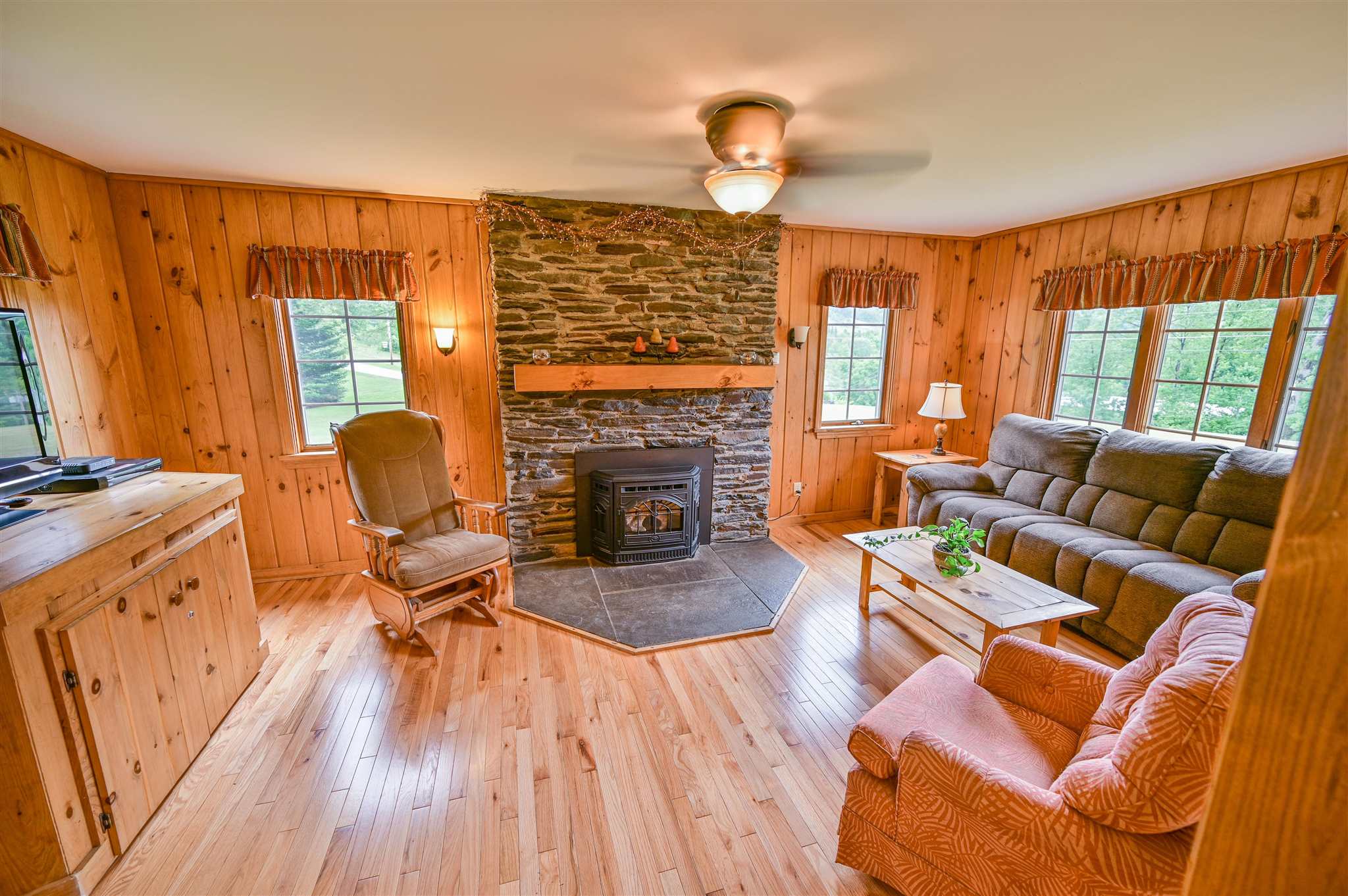 56 Snowbridge Road Barre Town, VT 05641 - Photo 9 of 29