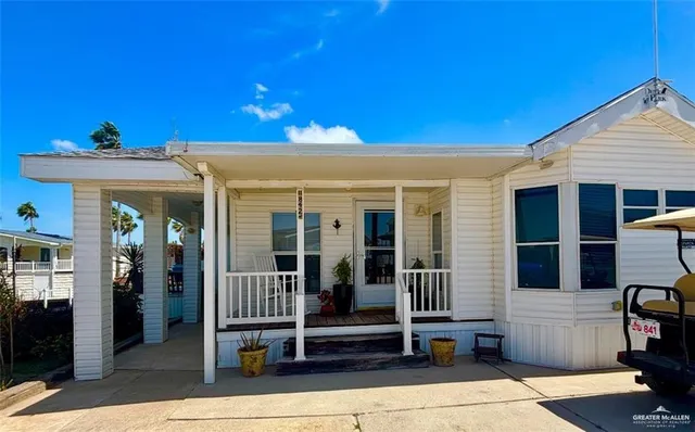 $399,000 | 842 West Oyster Drive, Port Isabel, TX 78578