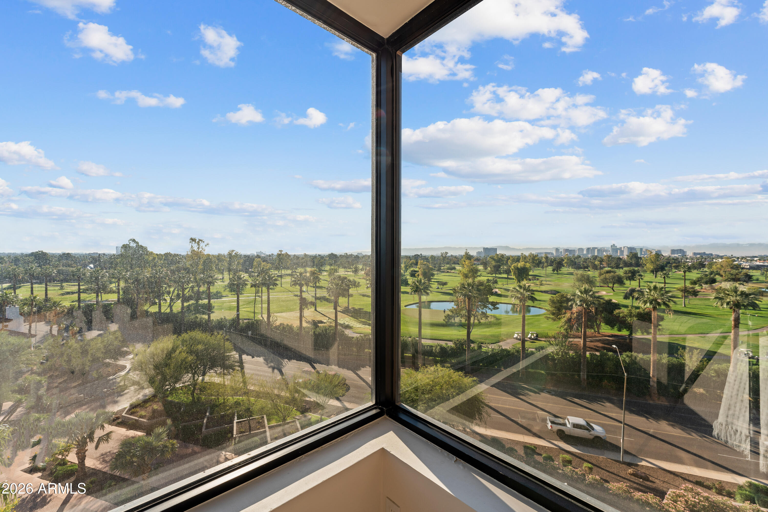 1040 East Osborn Road, Unit 602 Phoenix, AZ 85014 - Photo 10 of 120 DSC01451