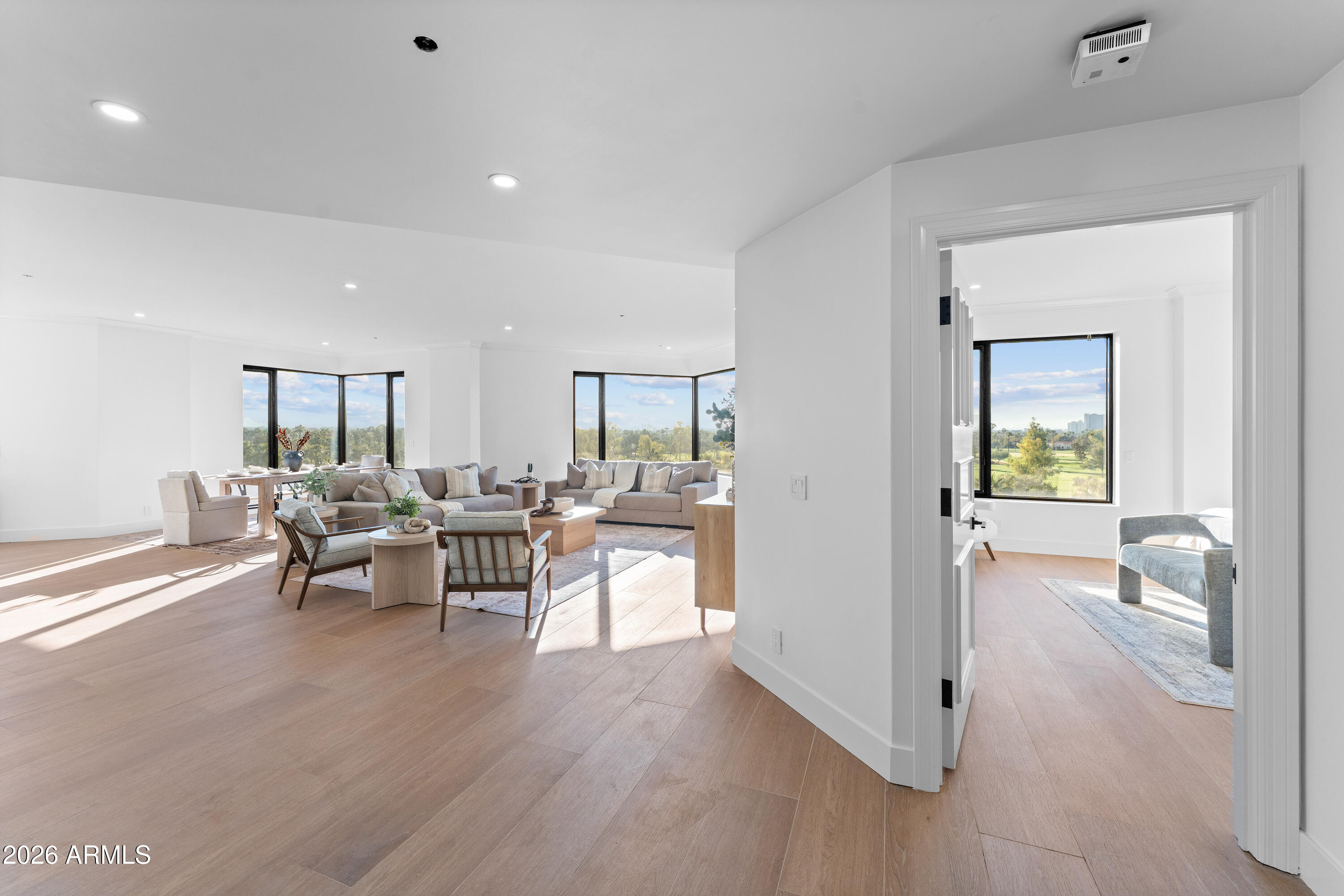 1040 East Osborn Road, Unit 602 Phoenix, AZ 85014 - Photo 14 of 120 DSC01486