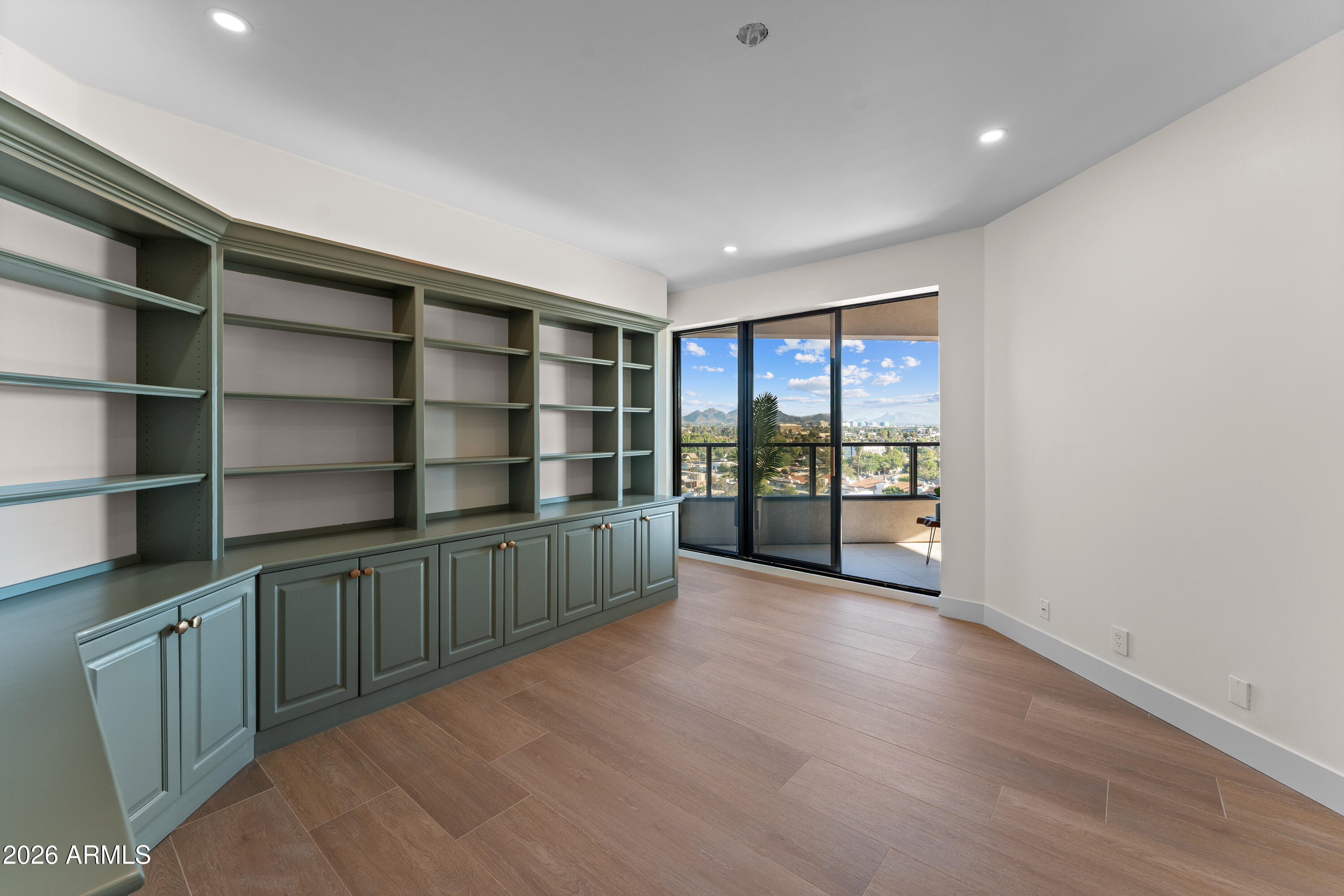 1040 East Osborn Road, Unit 602 Phoenix, AZ 85014 - Photo 23 of 120 DSC01541