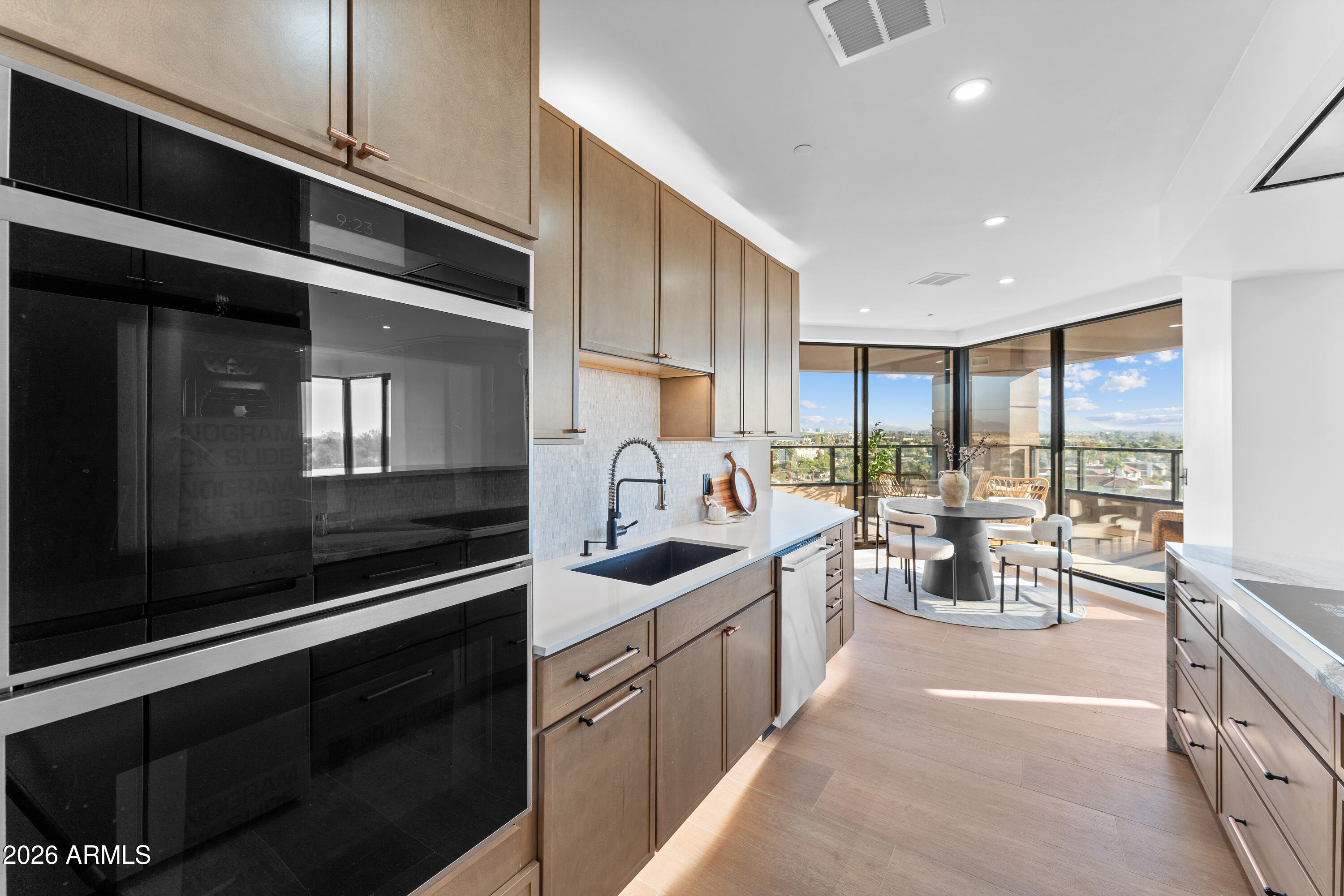 1040 East Osborn Road, Unit 602 Phoenix, AZ 85014 - Photo 27 of 120 DSC01566