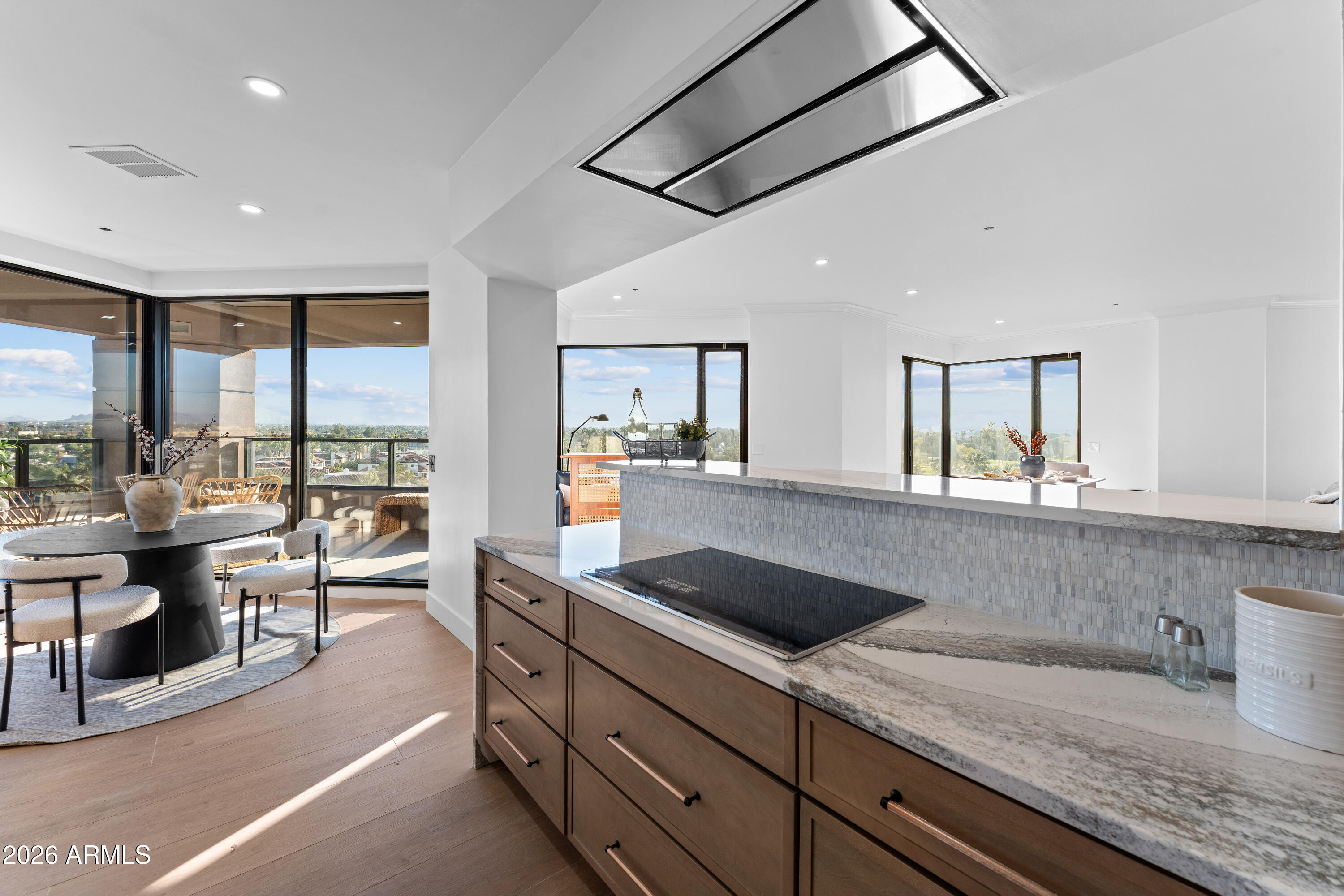 1040 East Osborn Road, Unit 602 Phoenix, AZ 85014 - Photo 30 of 120 DSC01581