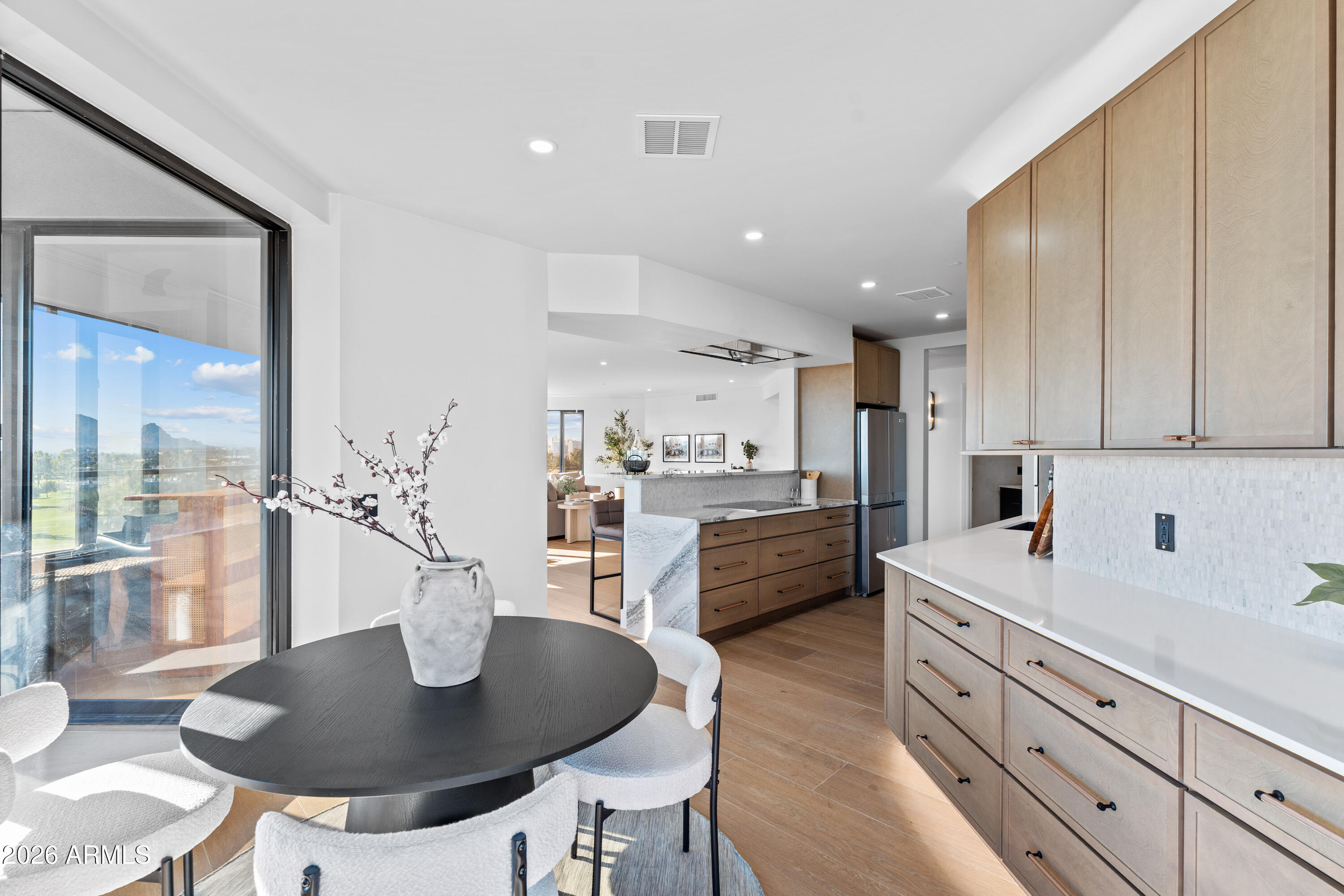 1040 East Osborn Road, Unit 602 Phoenix, AZ 85014 - Photo 40 of 120 DSC01636
