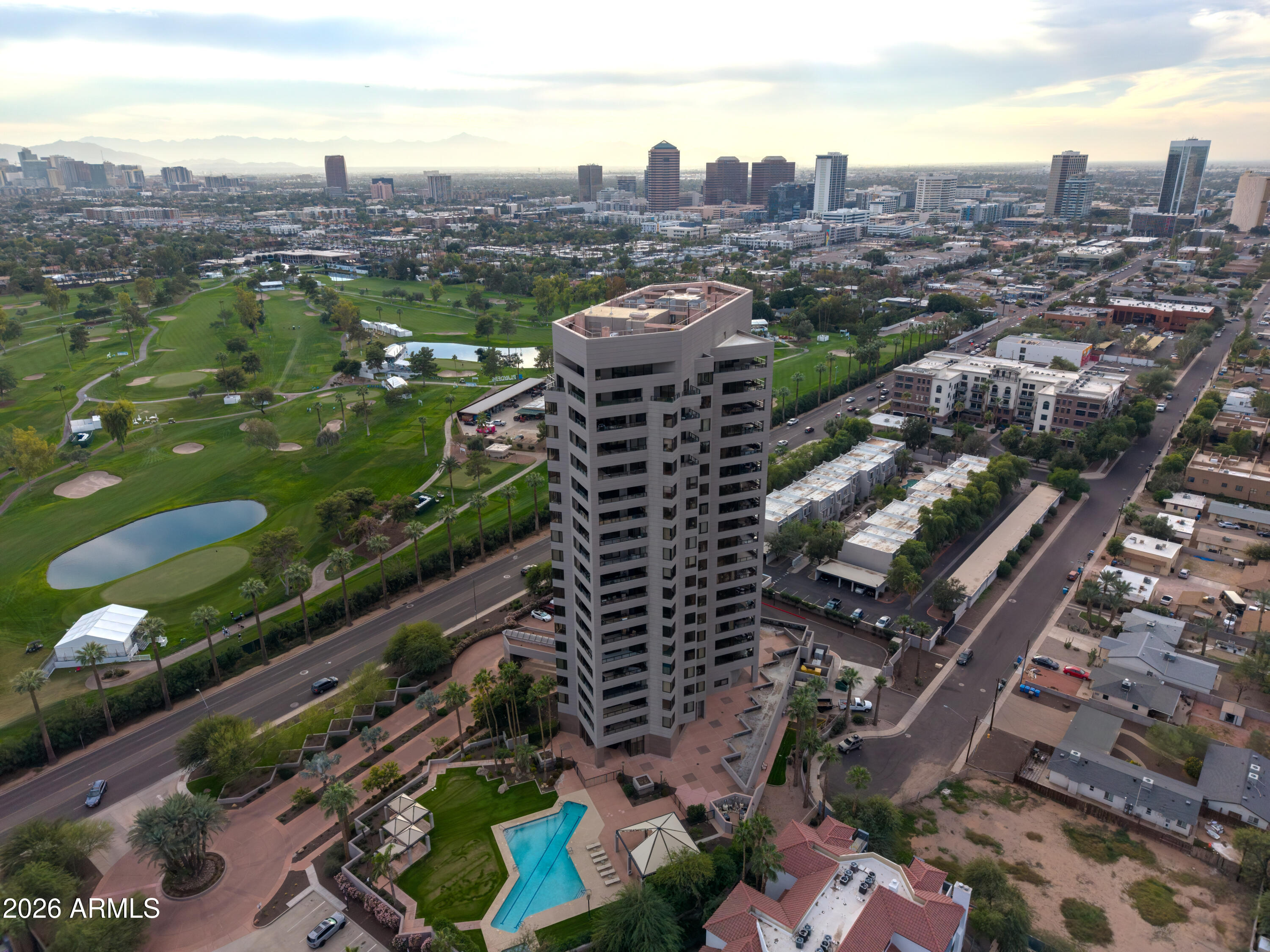 1040 East Osborn Road, Unit 602 Phoenix, AZ 85014 - Photo 84 of 120 DJI_20251112155114_0048_D