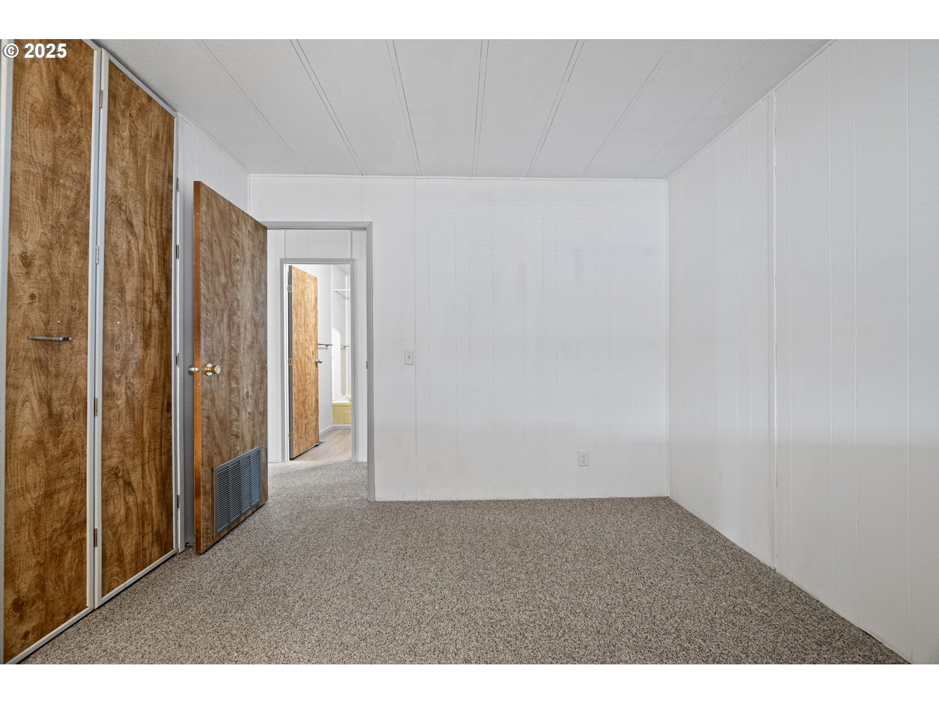 1475 Green Acres Road, Unit 139 Eugene, OR 97408 - Photo 23 of 37 Gallery Image 23