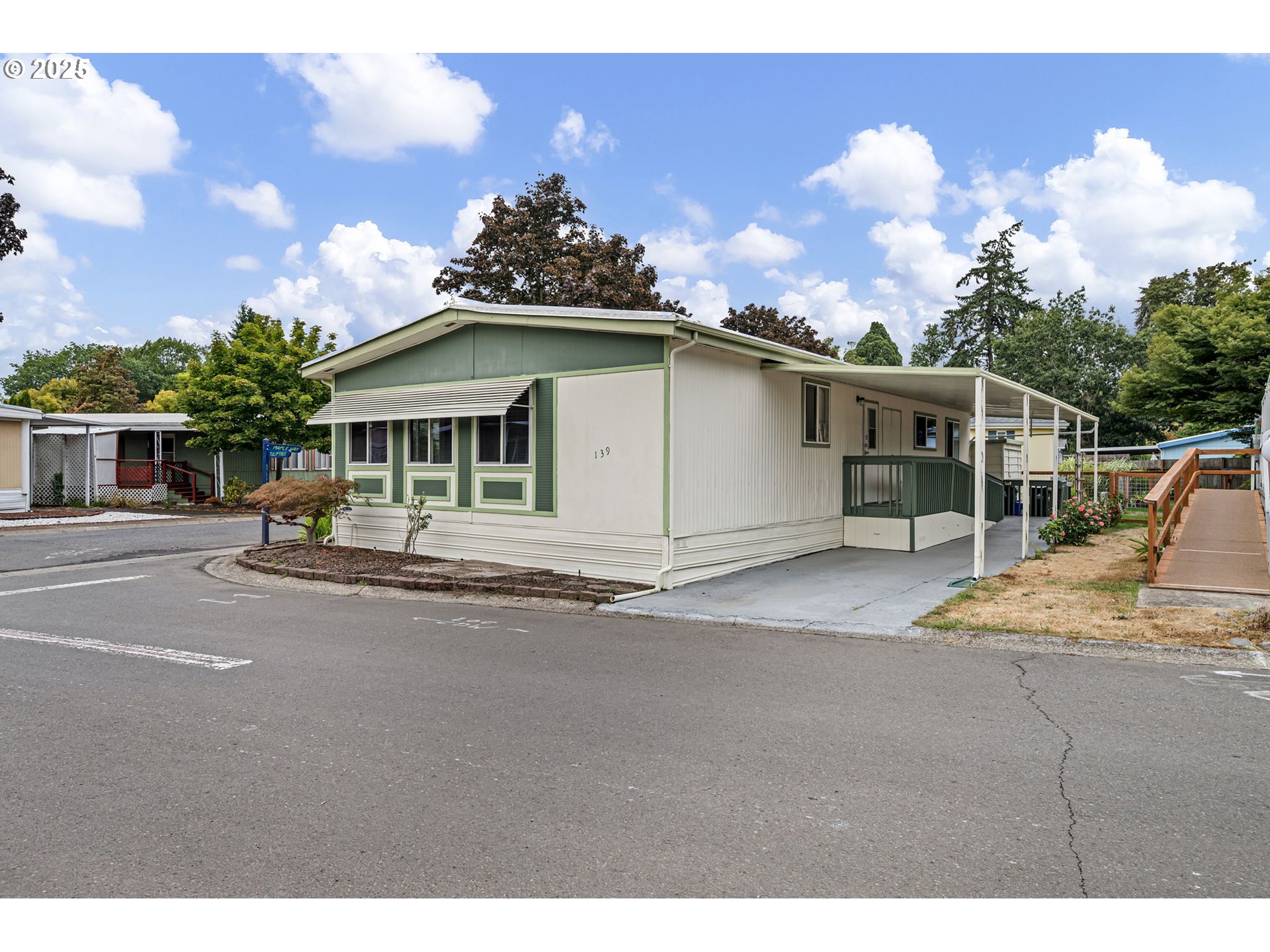 1475 Green Acres Road, Unit 139 Eugene, OR 97408 - Photo 31 of 37 Gallery Image 31