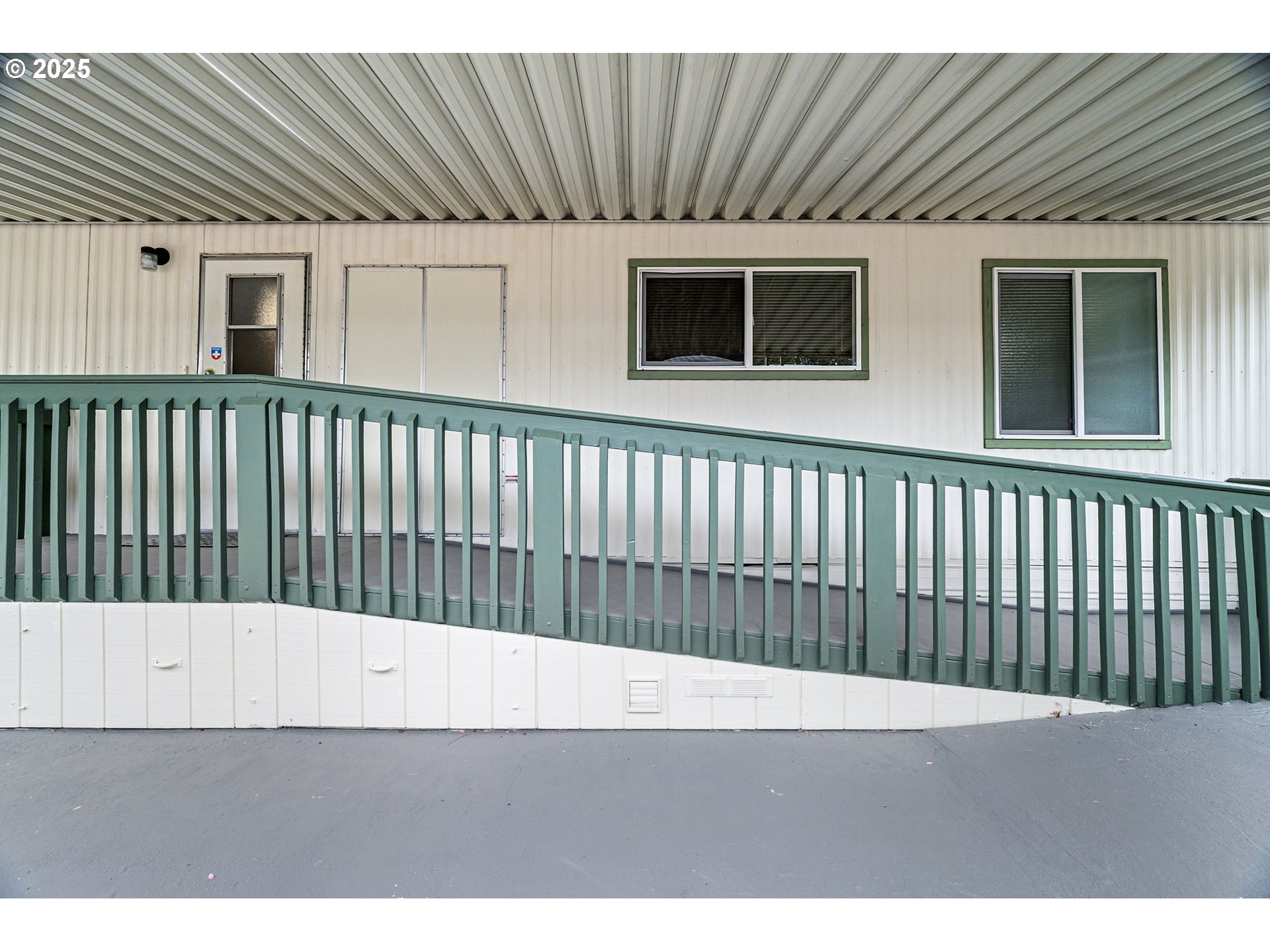 1475 Green Acres Road, Unit 139 Eugene, OR 97408 - Photo 33 of 37 Gallery Image 33