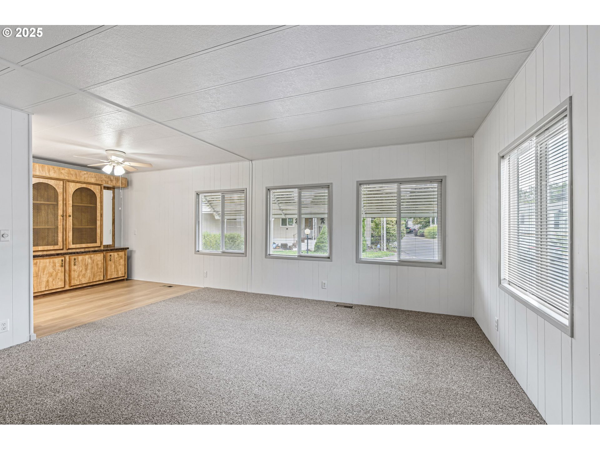 1475 Green Acres Road, Unit 139 Eugene, OR 97408 - Photo 4 of 37 Gallery Image 4