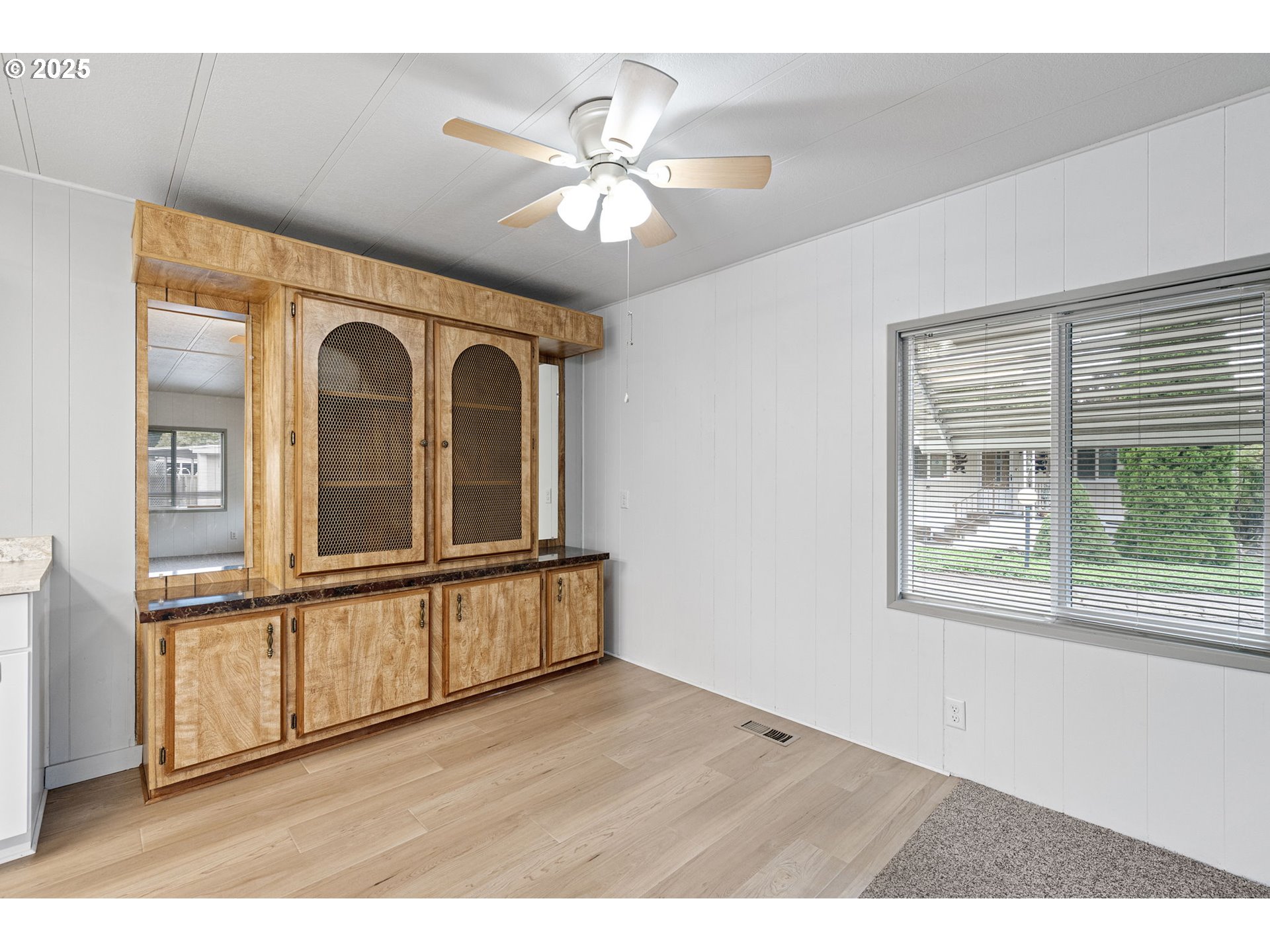 1475 Green Acres Road, Unit 139 Eugene, OR 97408 - Photo 9 of 37 Gallery Image 9