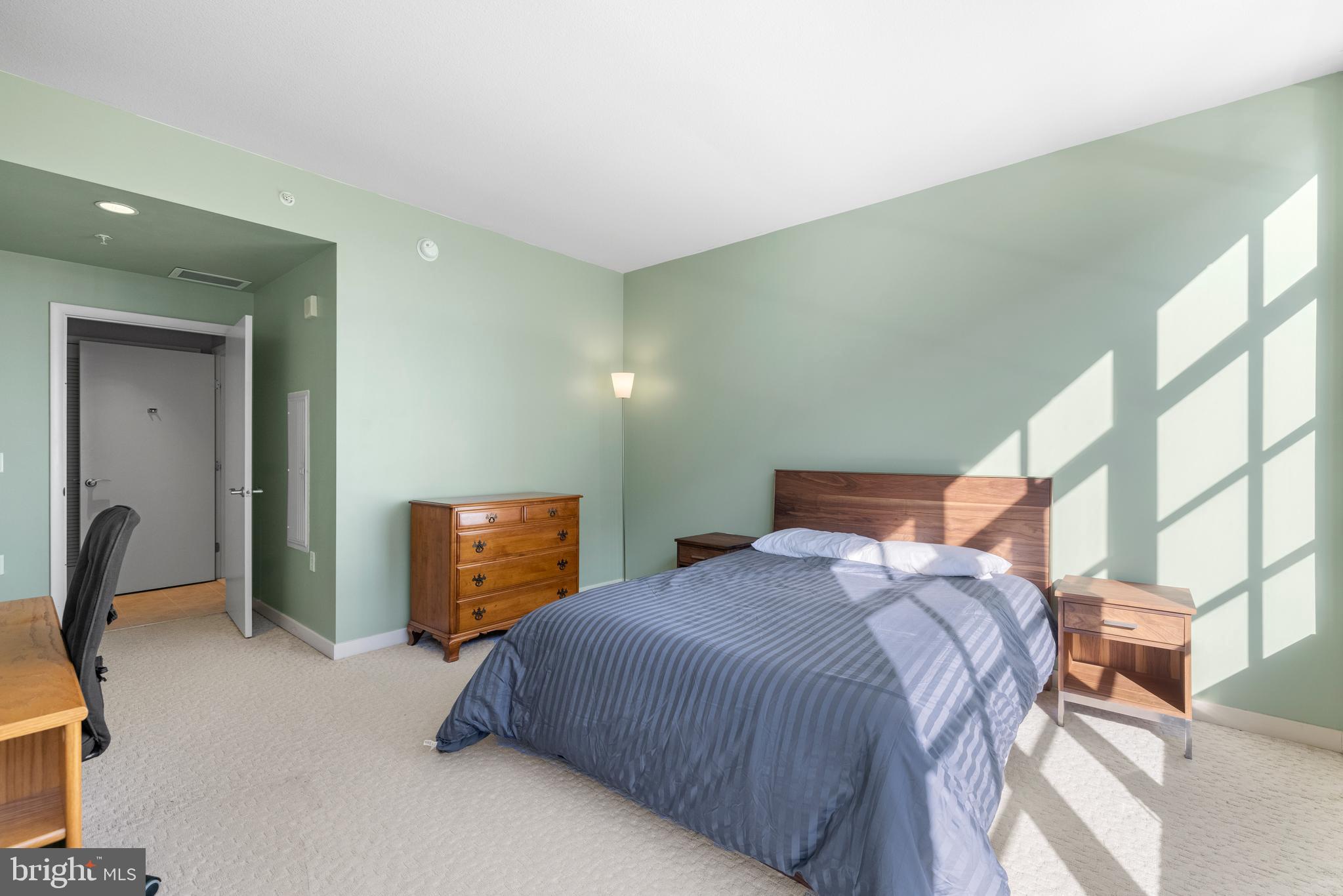 437 New York Avenue Northwest, Unit 506 Washington, DC 20001 - Photo 11 of 25