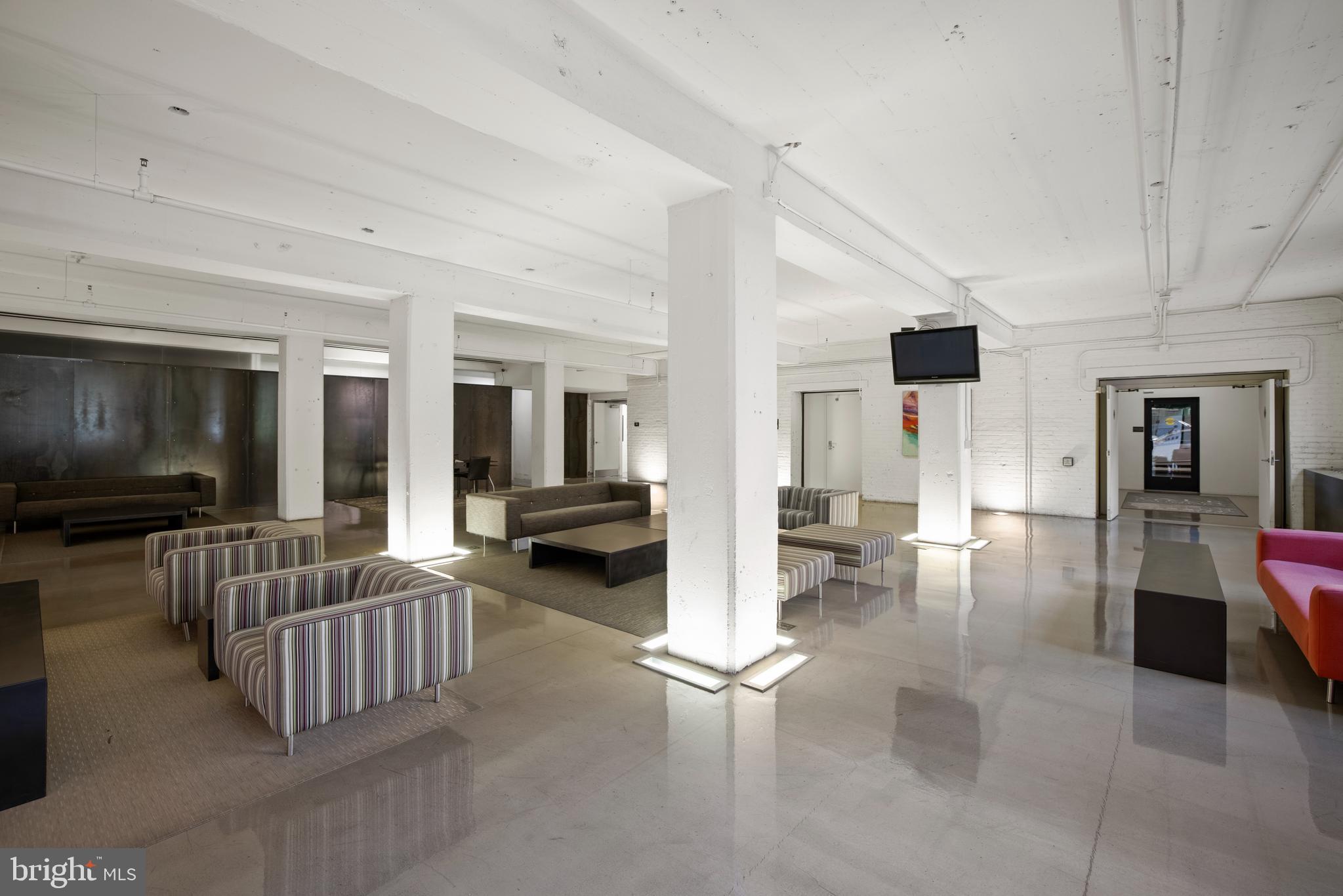 437 New York Avenue Northwest, Unit 506 Washington, DC 20001 - Photo 19 of 25