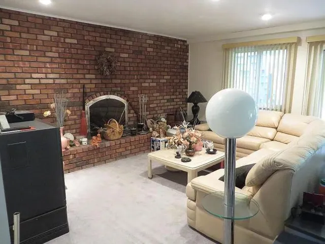 $998,000 | 15 Meleny Road, Locust Valley, NY 11560