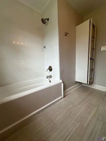 $1,800 | 376 Croydon Avenue, Unit A, Baton Rouge, LA 70806