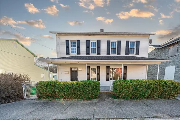 $199,900 | 322 East Barr Street, McDonald, PA 15057