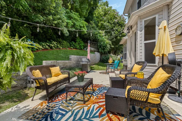 $640,000 | 3091 Brookview Forest Drive, Nashville, TN 37211