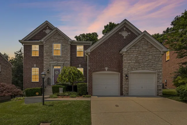 $640,000 | 3091 Brookview Forest Drive, Nashville, TN 37211