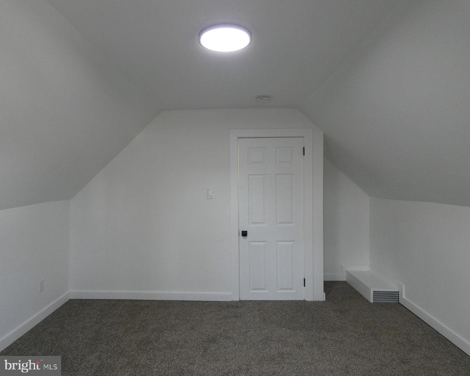 411 Manor Avenue Carneys Point, NJ 08069 - Photo 40 of 50 an empty room with a fan