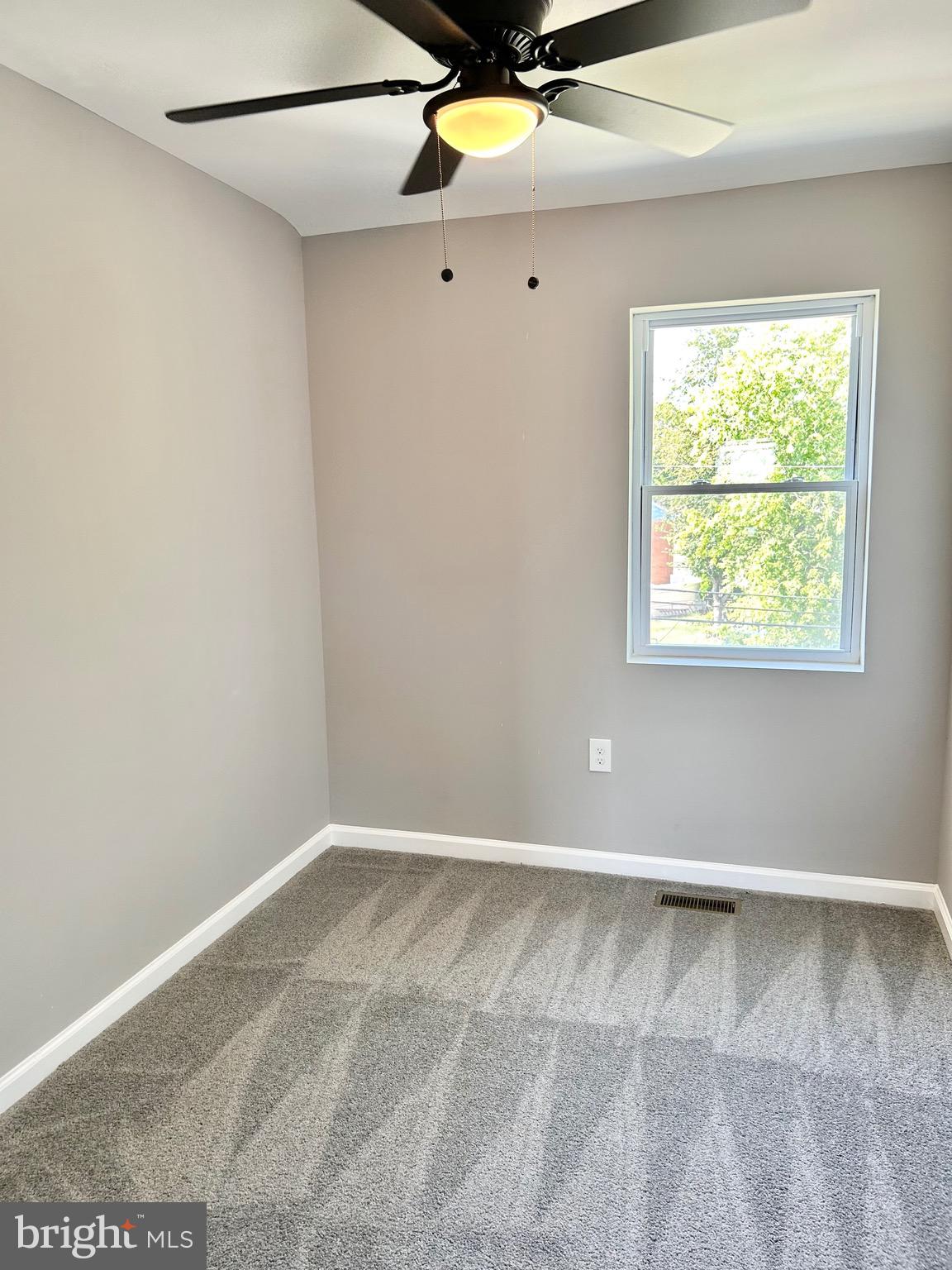 6204 Falkirk Road Baltimore, MD 21239 - Photo 18 of 27