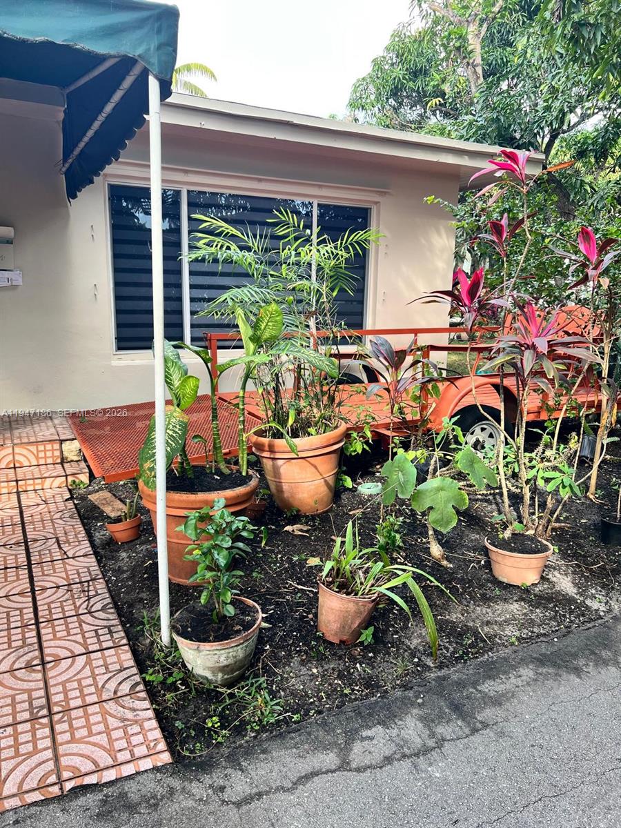 3100 Southwest 97th Avenue Miami, FL 33165 - Photo 22 of 24