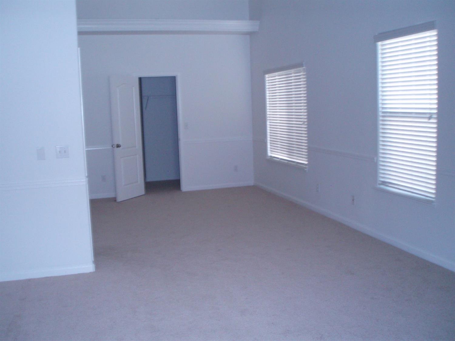 347 East Beech Avenue Reedley, CA 93654 - Photo 12 of 13 Gallery Image 12