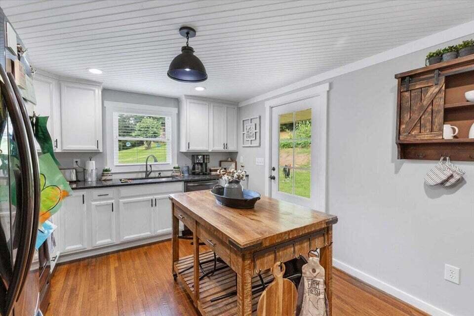 287 Ingramville Road Ferrum, VA 24088 - Photo 13 of 31 1-13