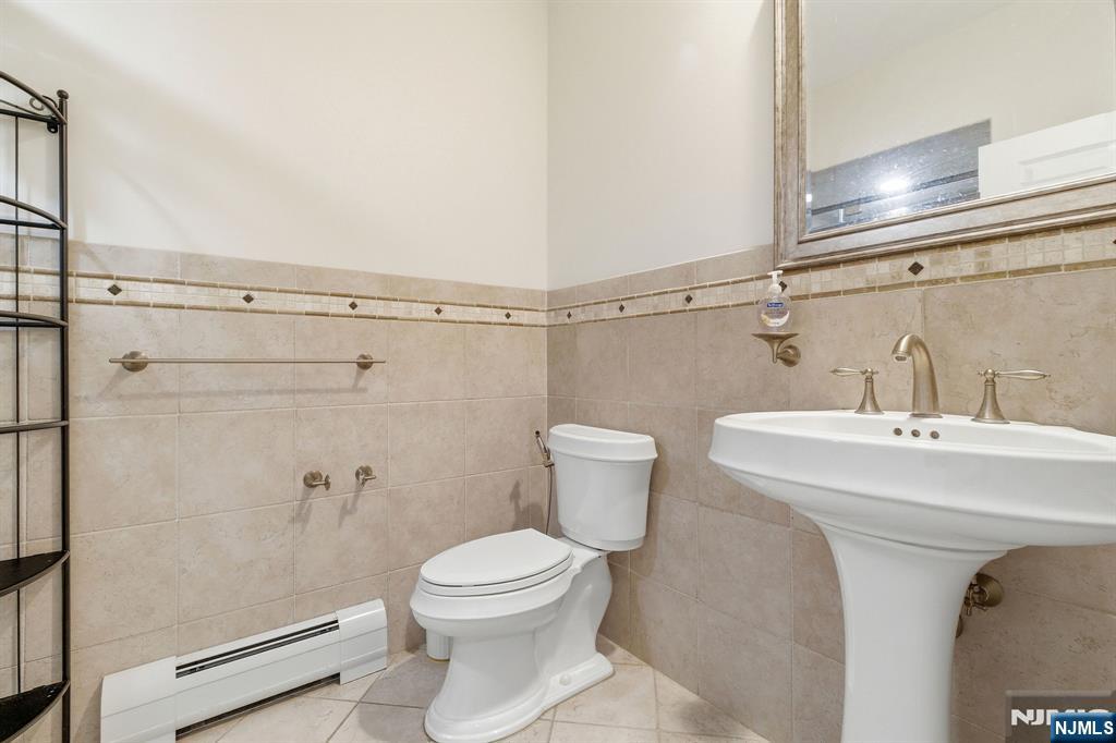 42 Spring Valley Road Montvale, NJ 07645 - Photo 31 of 50