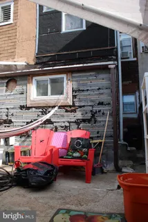 a view of parking room with cars parked