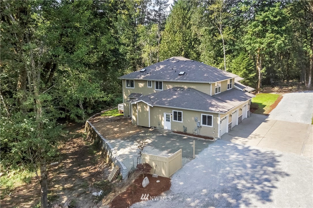 1225 Cooper Point Road Northwest Olympia, WA 98502 - Photo 3 of 30 Gallery Image 3