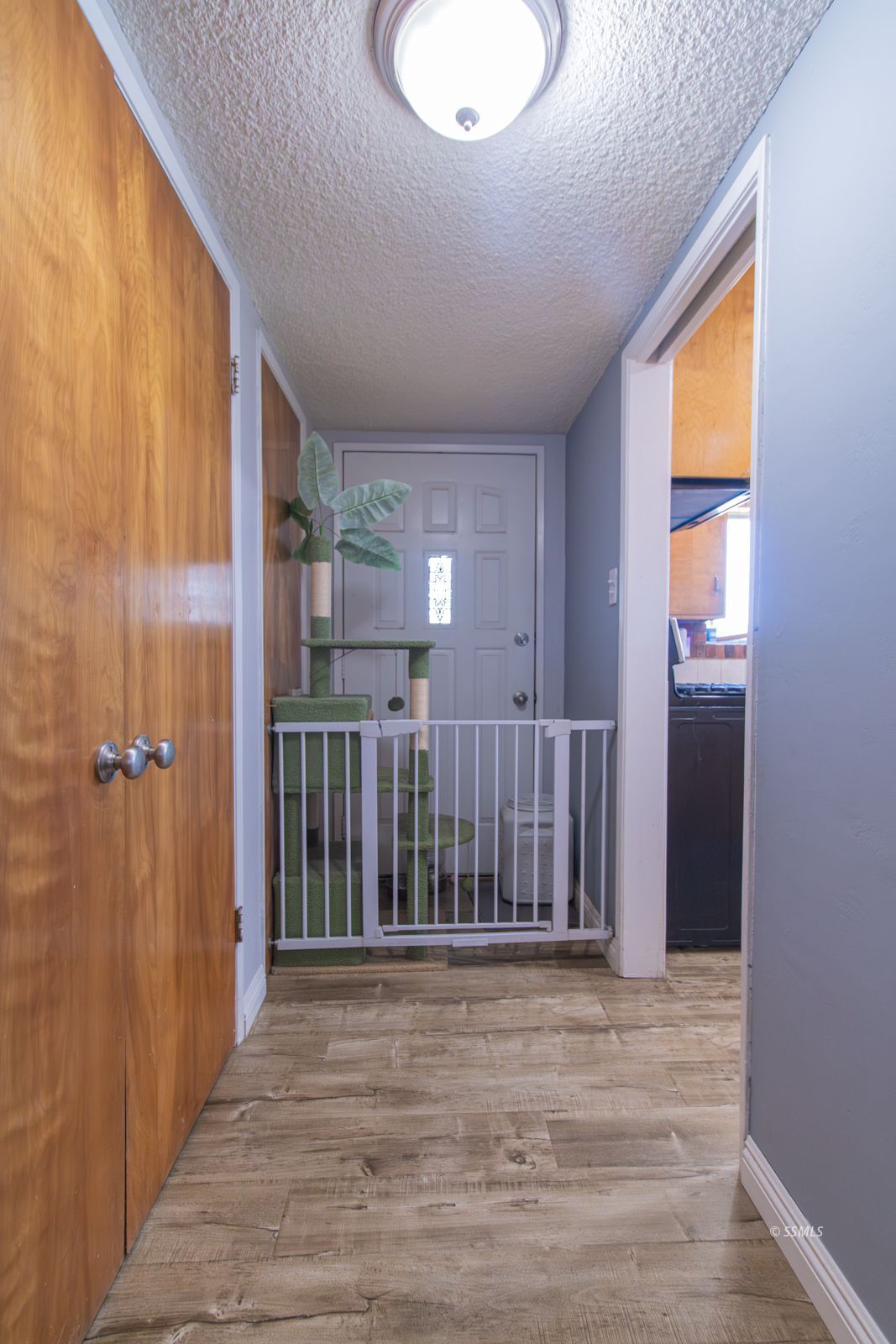 150 East Upjohn Avenue Ridgecrest, CA 93555 - Photo 14 of 34
