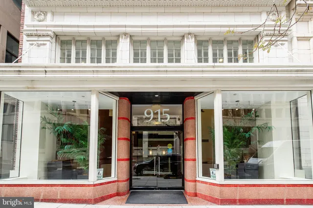 $365,000 | 915 E Street Northwest, Unit 412, Washington, DC 20004